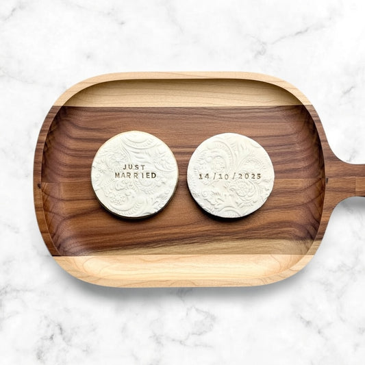 12x PERSONALISED WEDDING BISCUITS